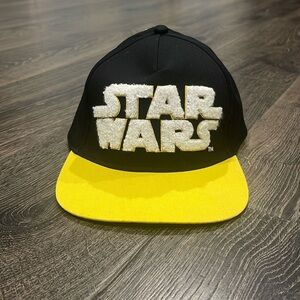 Brand new! Snap back for kids— Star Wars hat!